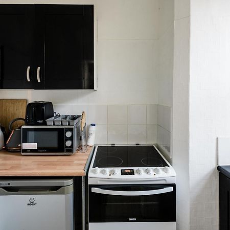 Cosy 1 Bedroom Home In Fitzrovia Лондон Экстерьер фото
