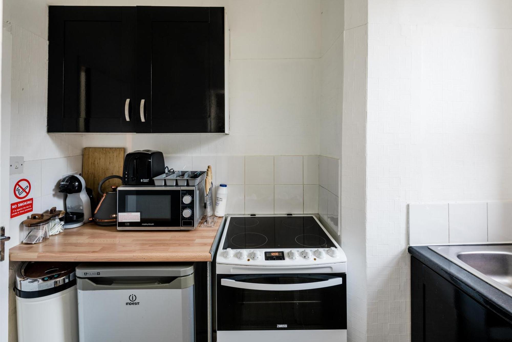 Cosy 1 Bedroom Home In Fitzrovia Лондон Экстерьер фото