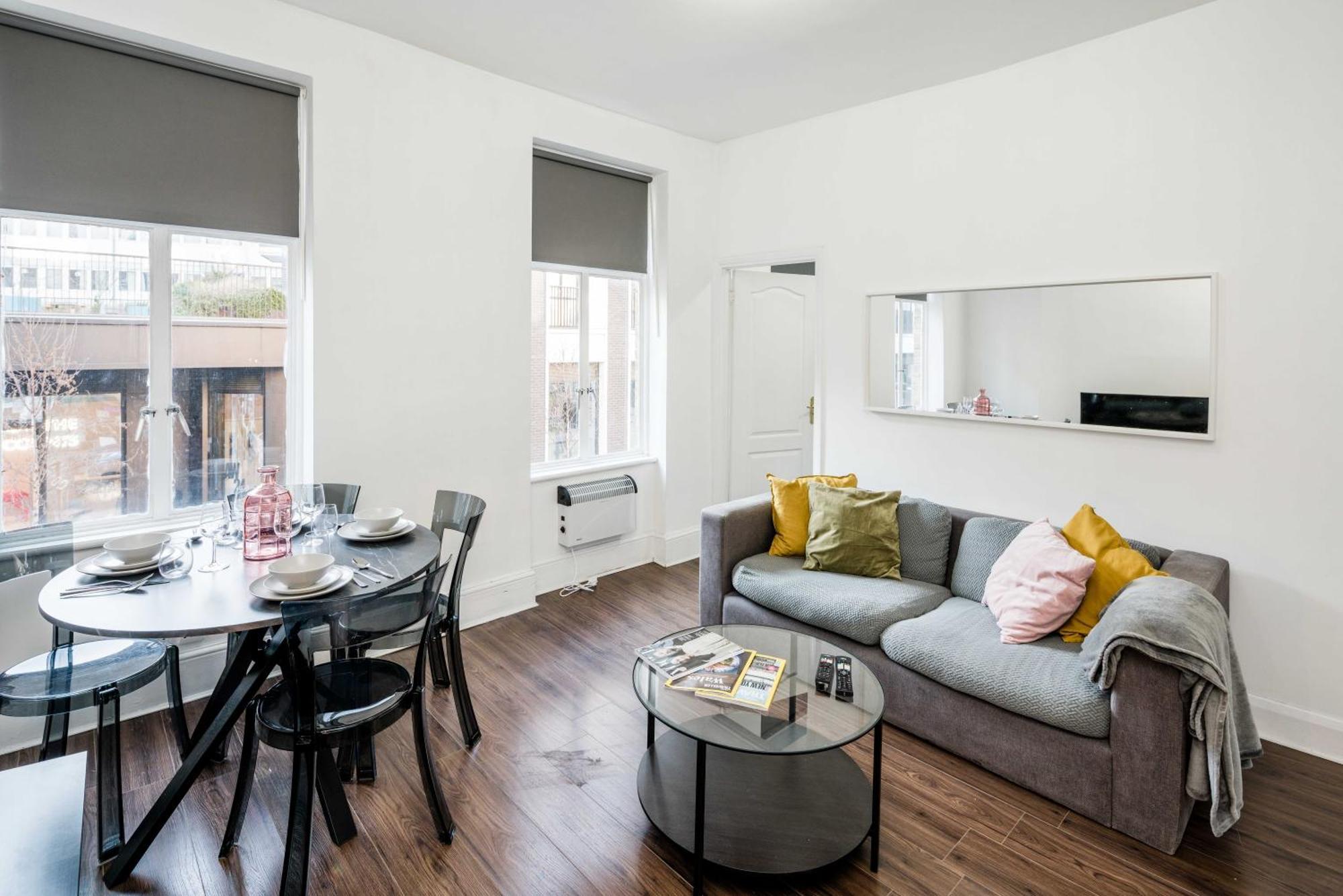 Cosy 1 Bedroom Home In Fitzrovia Лондон Экстерьер фото